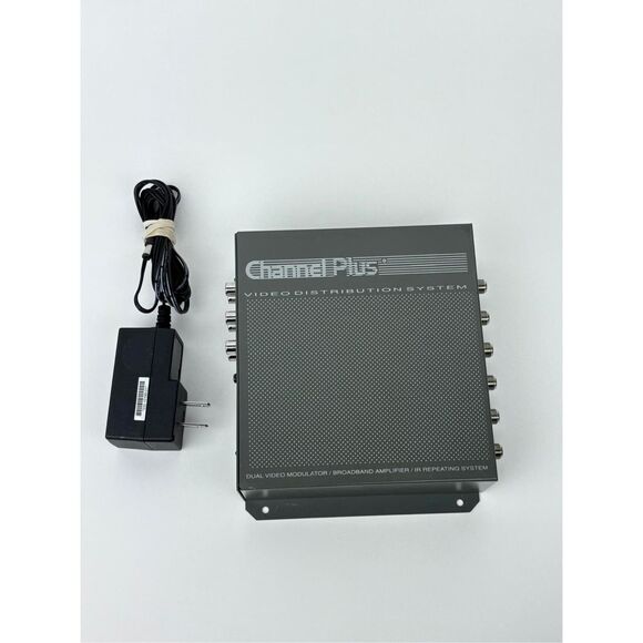 Channel Plus 3024 Whole House Video Distribution System w/ Power Adapter DL2427 - Picture 1 of 6